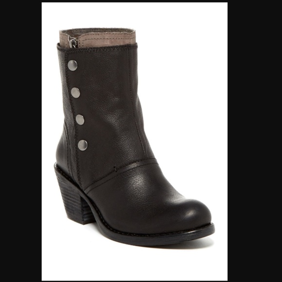 luxury rebel Shoes - Luxury Rebel Beck Snap Leather Black Ankle Boots